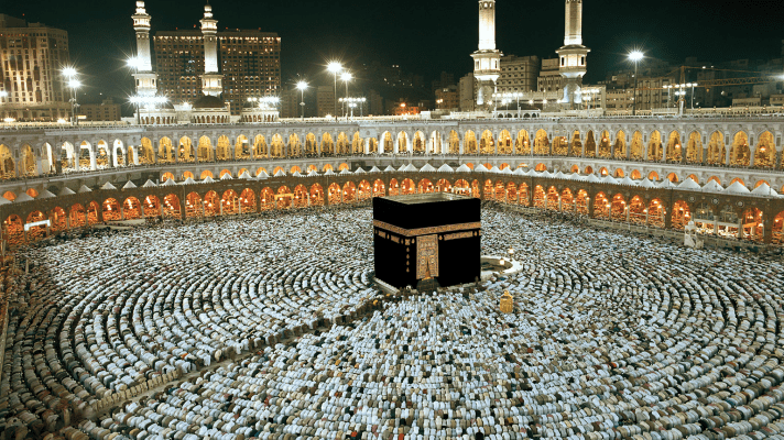 Saudi Arabia Extends Visas for Some Umrah Pilgrims and Launches a Special Hospitality Program